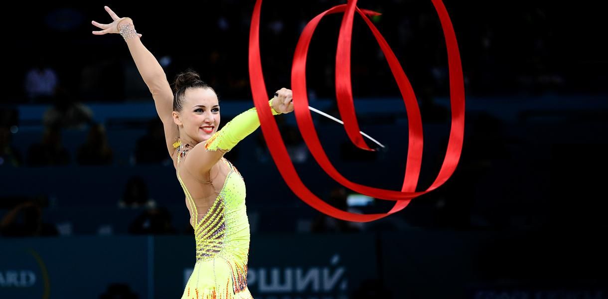 Ризатдинова рассказала, как беглец Онищенко помогает ей с младенцем Ризатдинова рассказала, как беглец Онищенко помогает ей с младенцем