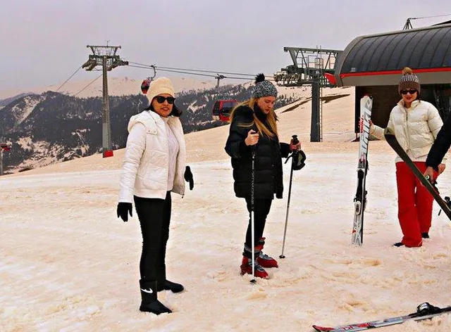 Помаранчевий сніг випав на гірськолижному курорті Годердзі Помаранчевий сніг випав на гірськолижному курорті Годердзі