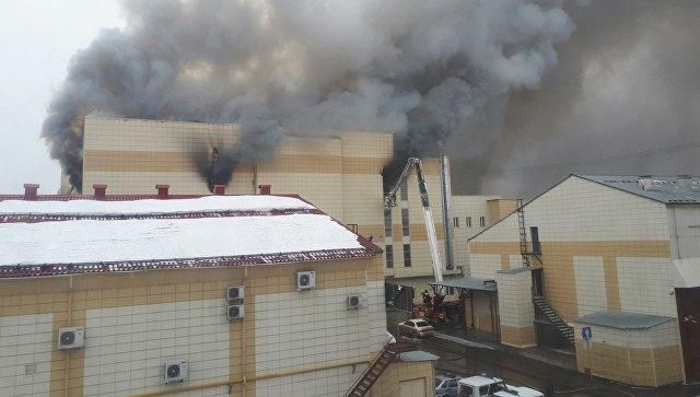 Пожежа в торговому центрі Росії: кількість жертв зросла, 17 людей зникли безвісти