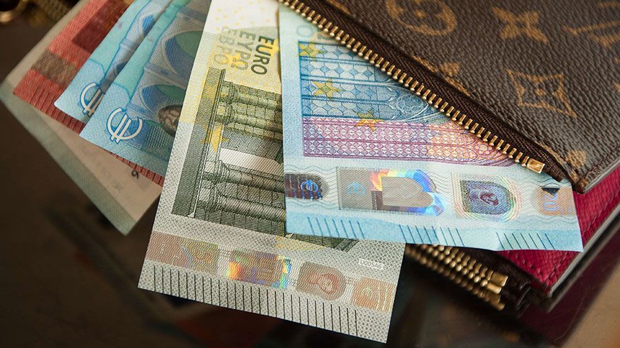 Готівковий курс валют на 26-03-2018: курс долару та євро