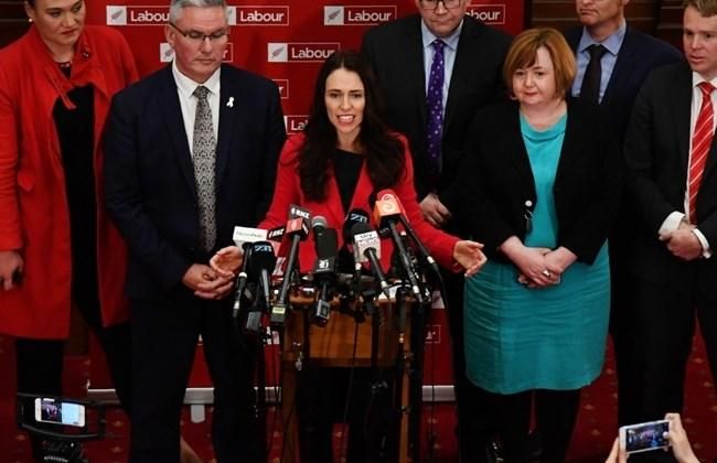 Еще одна страна заявила, что не будет выдворять дипломатов России Еще одна страна заявила, что не будет выдворять дипломатов России