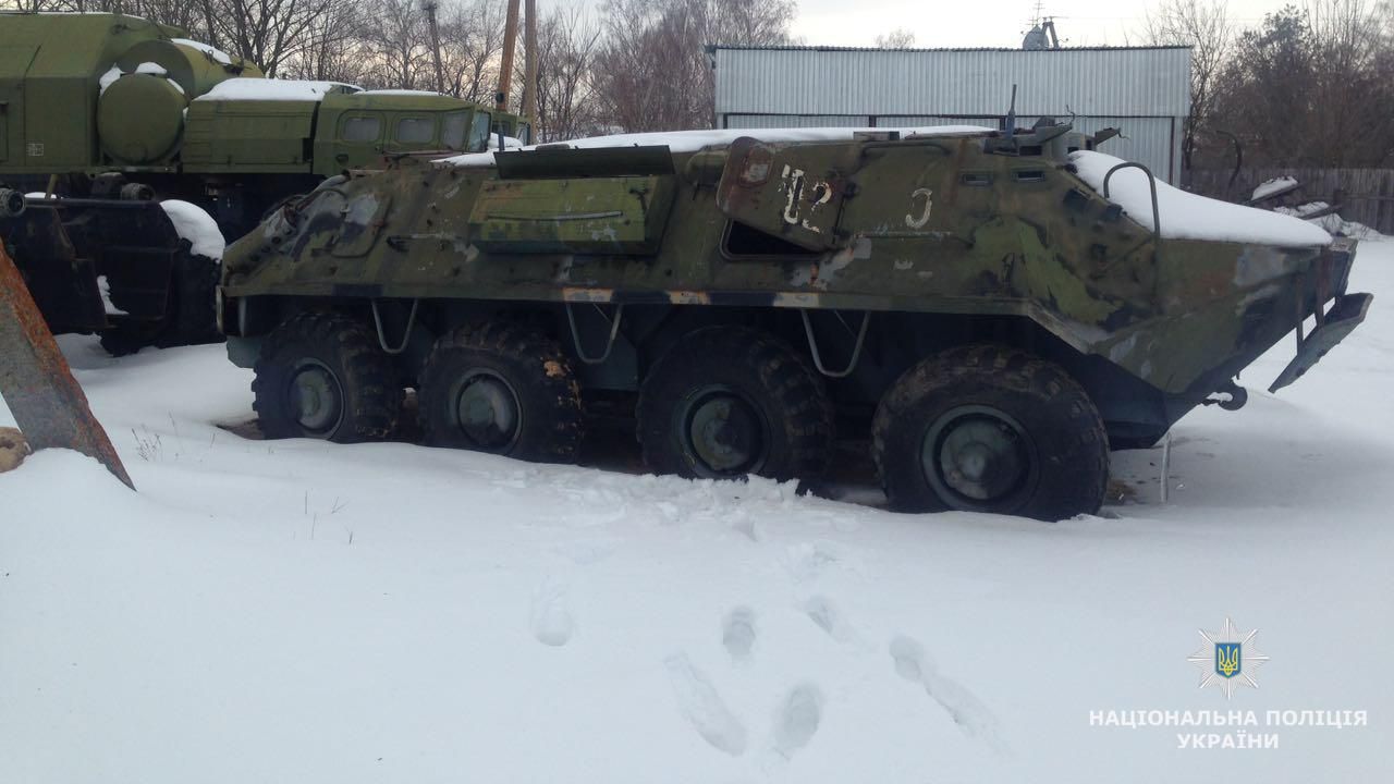 Приголомшлива "знахідка": майже 200 одиниць військової техніки виявили на Житомирщині