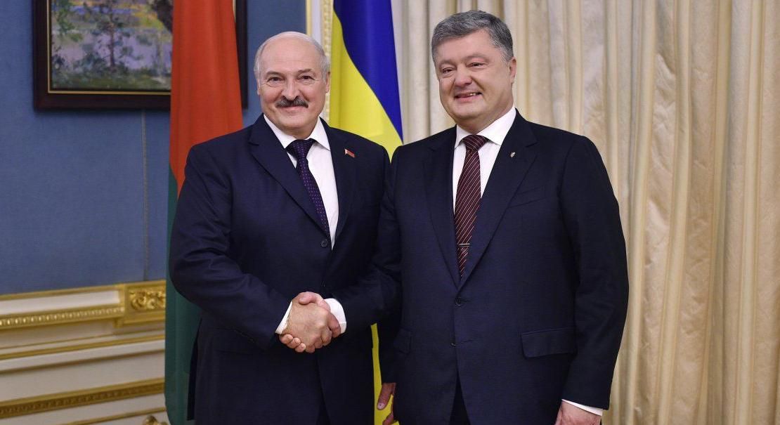 Порошенко поговорил с Лукашенко по телефону: известны детали