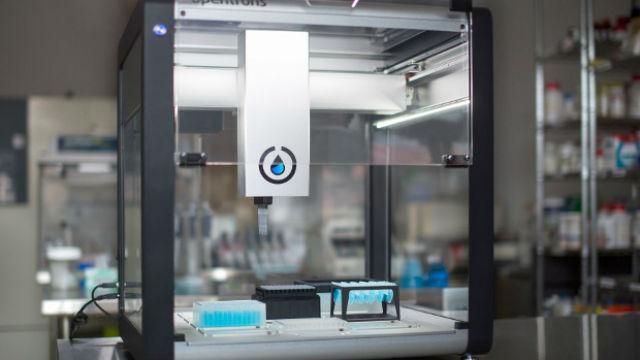 Американці створили компактного і дешевого робота для лабораторій Американці створили компактного і дешевого робота для лабораторій