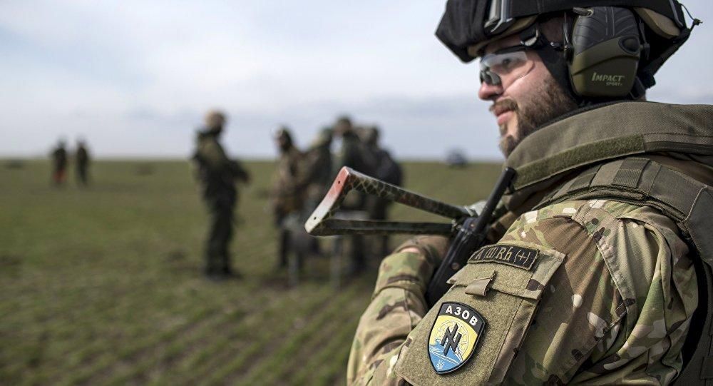 США запретили давать свое оружие полку "Азов": известна причина