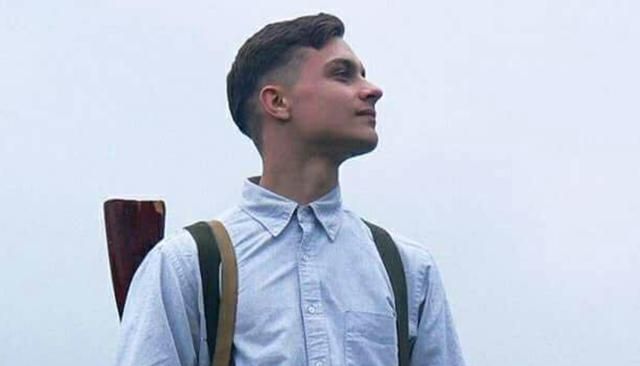 Юний і красивий: На Донбасі від кулі ворожого снайпера загинув захисник України (фото) Юний і красивий: На Донбасі від кулі ворожого снайпера загинув захисник України (фото)