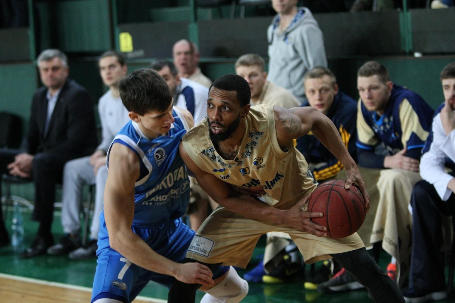 "Николаев" сенсационно победил команду "Будивельник" в серии плей-офф Суперлиги: фото с матча "Николаев" сенсационно победил команду "Будивельник" в серии плей-офф Суперлиги: фото с матча