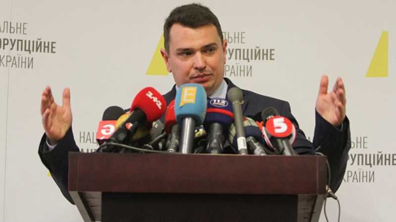 Ситник розповів, через що почали розслідування проти Холодницького Ситник розповів, через що почали розслідування проти Холодницького