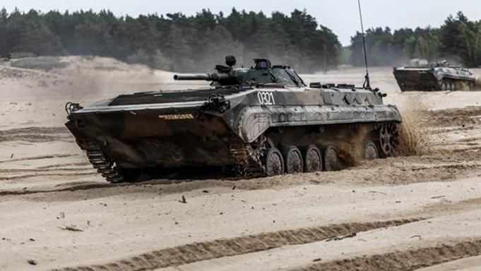 Проросійські терористи таємно стягують танки до лінії зіткнення