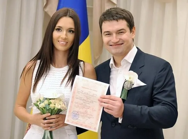 Андрій Ющенко одружився з Лізою Єфросініною у 2014 році