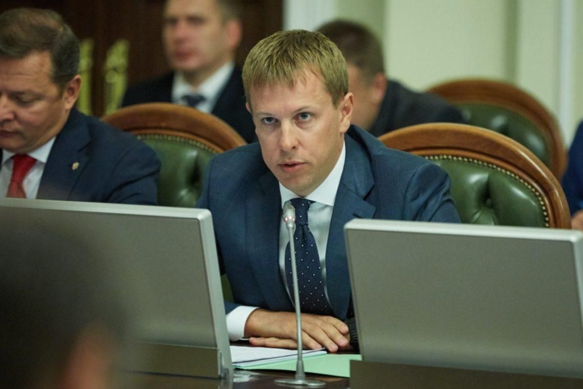 Сім’я Хомутинніка обзавелася гігантською квартирею Сім’я Хомутинніка обзавелася гігантською квартирею