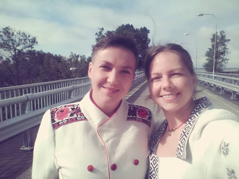 Сестра Надежды Савченко обратился к Трампу за помощью Сестра Надежды Савченко обратился к Трампу за помощью