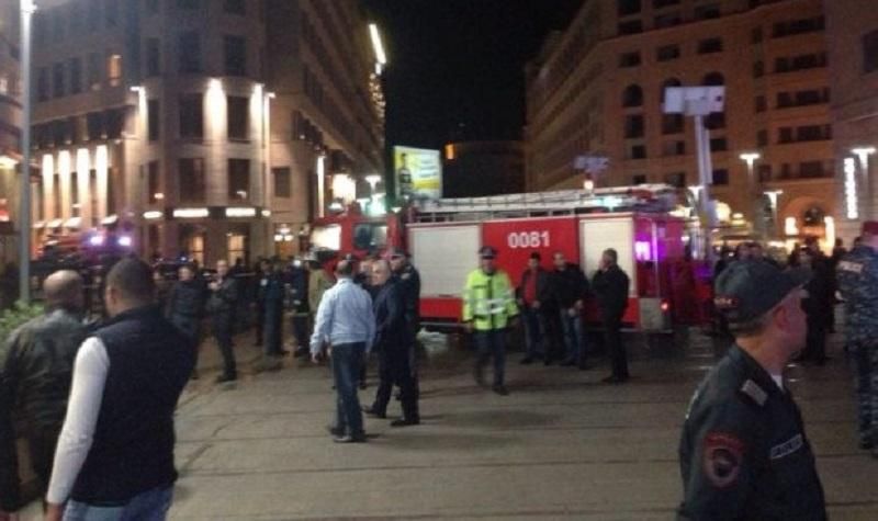 В Ереване произошел взрыв в кафе фото и видео В Ереване произошел взрыв в кафе фото и видео