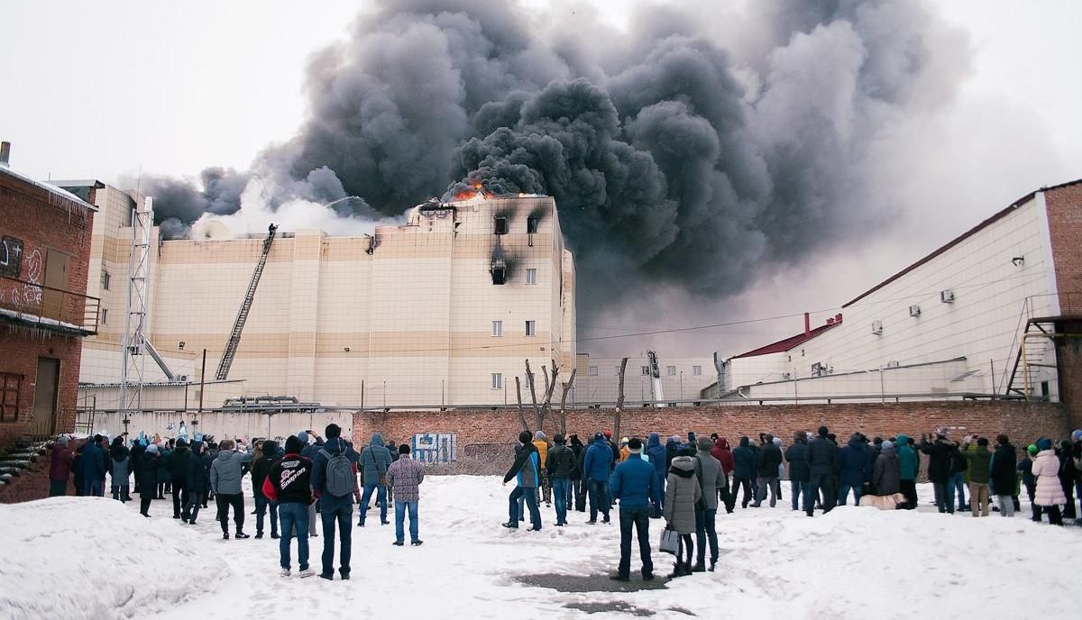 Смертельный пожар в Кемерово: фигуранты уголовных дел обжаловали свой арест