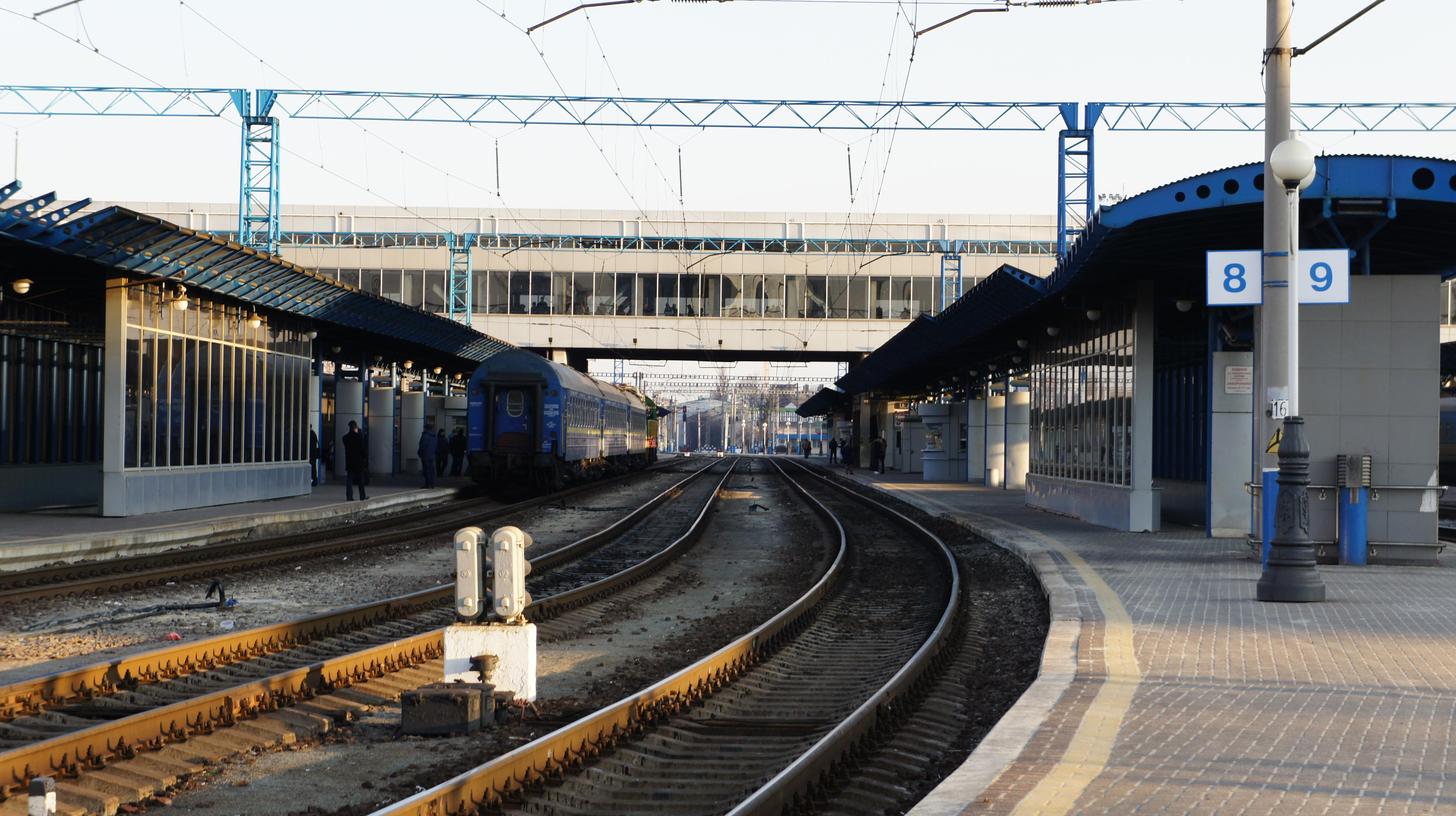 В Укрзализныци нет билетов на майские праздники 2018: новости