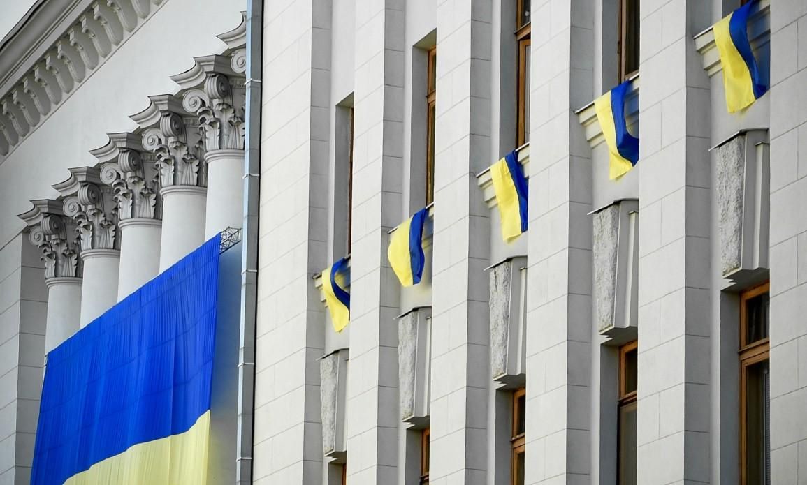 В Администрации Президента отказались обнародовать фамилии выдворенных российских дипломатов В Администрации Президента отказались обнародовать фамилии выдворенных российских дипломатов
