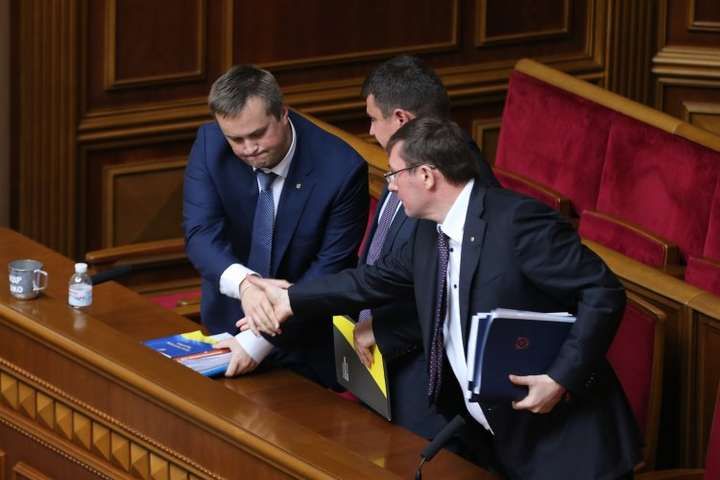 Скандал с Холодницким – намек Луценко, – эксперт Скандал с Холодницким – намек Луценко, – эксперт