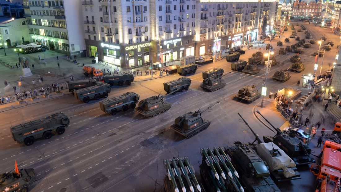 Чим Росія лякатиме світ на параді 9 травня: з'явилися деталі Чим Росія лякатиме світ на параді 9 травня: з'явилися деталі