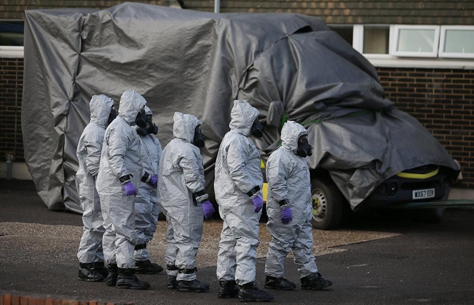 Отравление экс-шпиона Скрипаля: британская разведка назвала точное место изготовления "Новичка" Отравление экс-шпиона Скрипаля: британская разведка назвала точное место изготовления "Новичка"