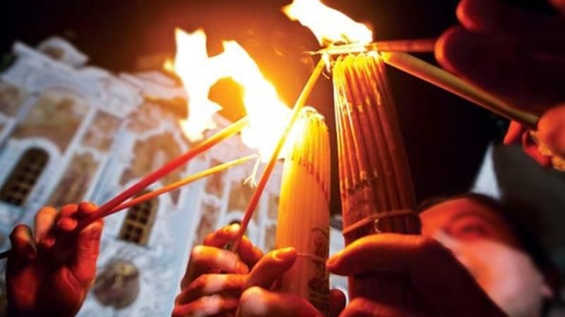 Коли і куди до України прибуде Благодатний вогонь з Єрусалиму Коли і куди до України прибуде Благодатний вогонь з Єрусалиму