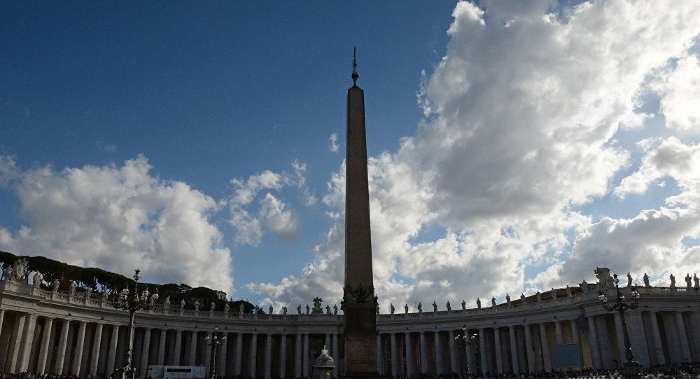 Ватиканского дипломата арестовали за детскую порнографию