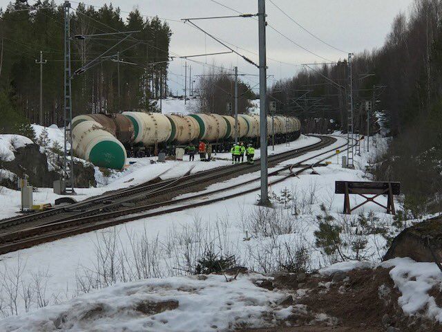 В Финляндии экологическое бедствие на железной дороге из-за России: детали