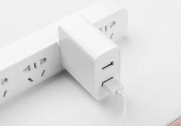USB-зарядний пристрій від Xiaomi USB-зарядний пристрій від Xiaomi
