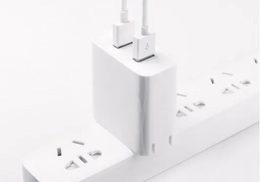 USB-зарядний пристрій від Xiaomi USB-зарядний пристрій від Xiaomi