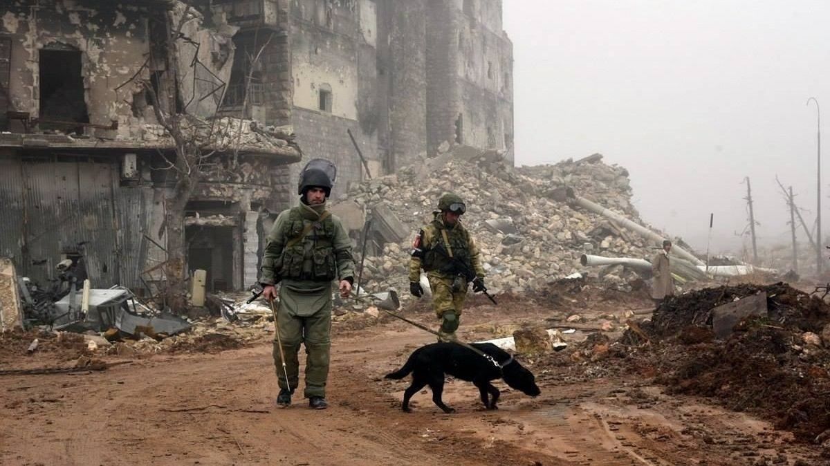 Стало відомо, скільки людей загинули під час атаки по сирійській базі Стало відомо, скільки людей загинули під час атаки по сирійській базі