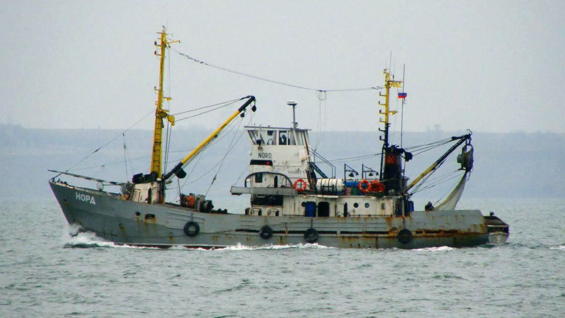 Российские дипломаты во второй раз попытались незаконно вывести задержанных моряков