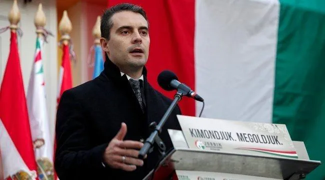 Лідер праворадикальної партії Лідер праворадикальної партії