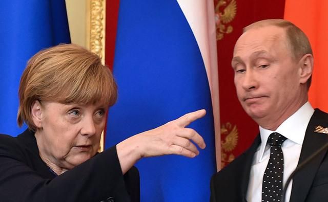 Меркель розповіла, що вказала Путіну на небезпеку для України від "Північного потоку-2"