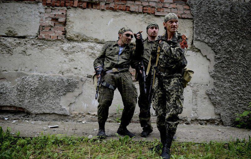 Пророссийские боевики на Донбассе продолжают обстреливать украинцев: есть раненый