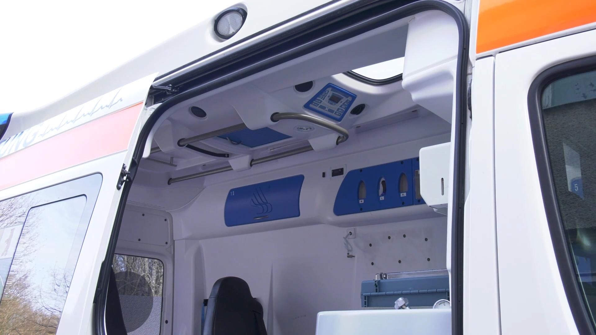 Община на Закарпатье собственными усилиями обеспечила себя медицинским авто Община на Закарпатье собственными усилиями обеспечила себя медицинским авто