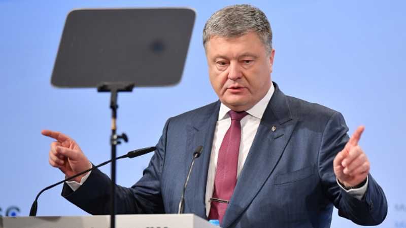 Порошенко озвучив сценарій, як Захід може змінити поведінку Росії