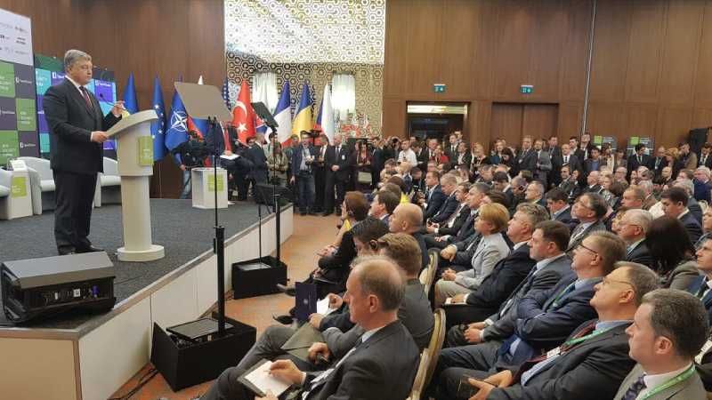 Договор о дружбе с РФ и участие Украины в СНГ: Порошенко анонсировал решительные шаги