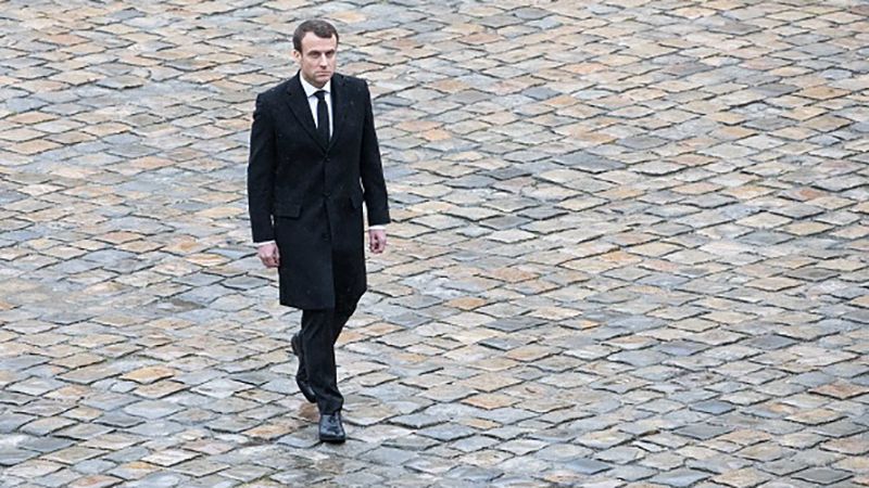 Макрон назвал президента, который применил химическое оружие в Сирии Макрон назвал президента, который применил химическое оружие в Сирии