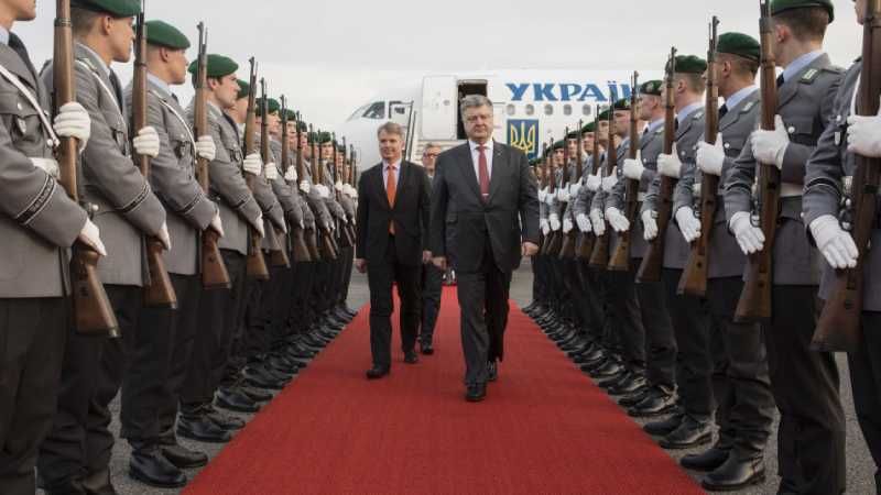 У скільки обійшовся політ Порошенка до Меркель: озвучена сума У скільки обійшовся політ Порошенка до Меркель: озвучена сума