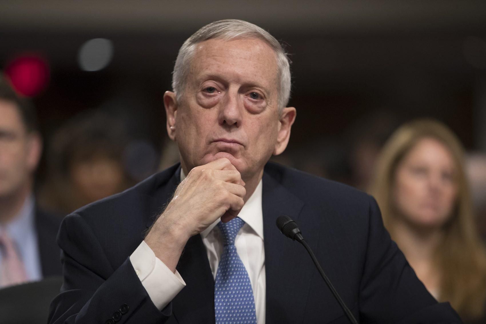 Глава Пентагону заявив, що США не збираються втручатися в громадянську війну в Сирії 