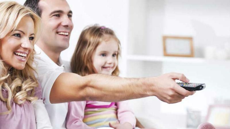 ТОП-3 найкращі приставки, що зроблять зі звичайного телевізора "розумний" ТОП-3 найкращі приставки, що зроблять зі звичайного телевізора "розумний"