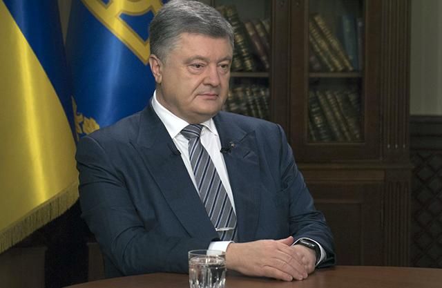 Встреча Порошенко, Меркель и Макрона: Президент Украины озвучил темы разговора