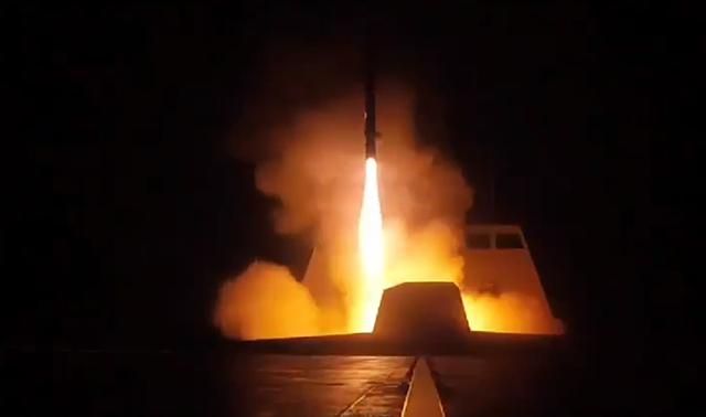 Франція показала відео з моментом запуску ракет по Сирії
