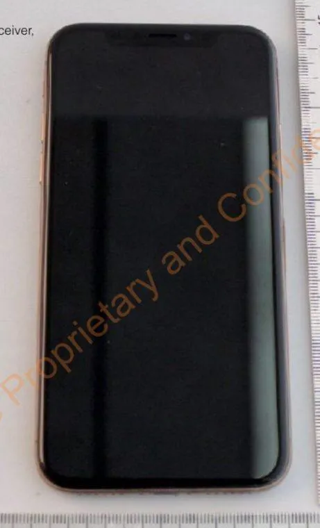 iPhone X в золотому кольорі iPhone X в золотому кольорі