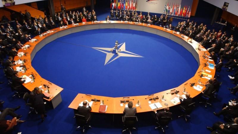 НАТО збирає екстрене засідання щодо ударів по Сирії