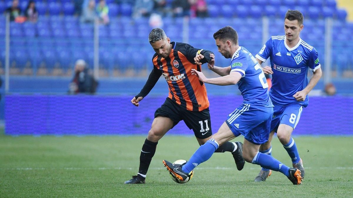 Динамо перемогло Шахтар завдяки єдиному голу після помилки захисника Динамо перемогло Шахтар завдяки єдиному голу після помилки захисника