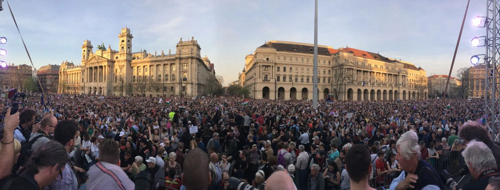 Протести в Будапешті