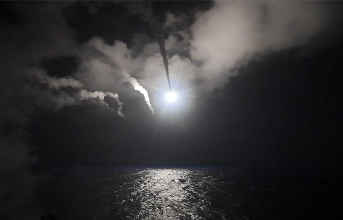 Удар по Сирии: Минобороны США опубликовало видео запуска ракеты с подводной лодки
