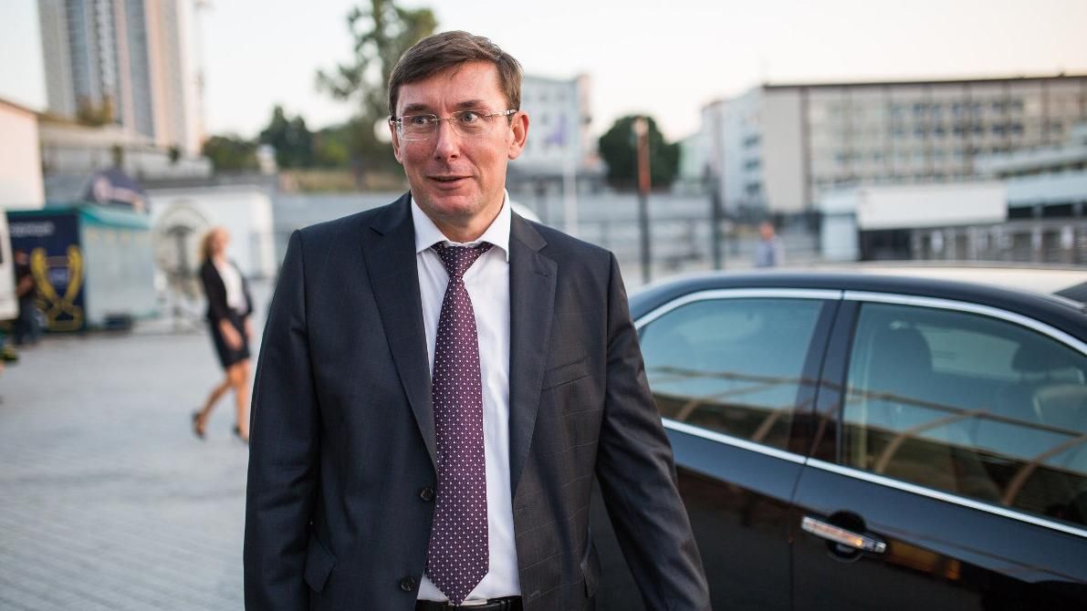 Кандидатів у прокурори обиратимуть без стажу та співбесід, – Луценко Кандидатів у прокурори обиратимуть без стажу та співбесід, – Луценко