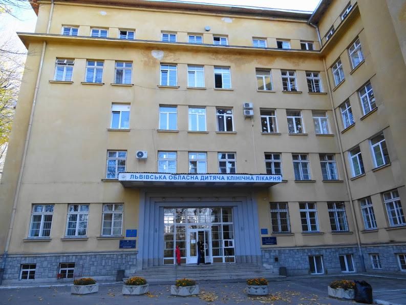 У львівському "Охматдиті" дітей приймала нетвереза лікарка У львівському "Охматдиті" дітей приймала нетвереза лікарка