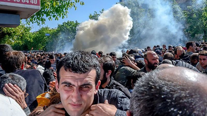 Массовые протесты в Ереване: есть первые пострадавшие